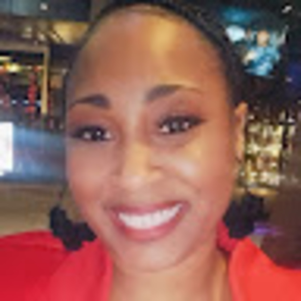 Meet your Posher, Alyshia